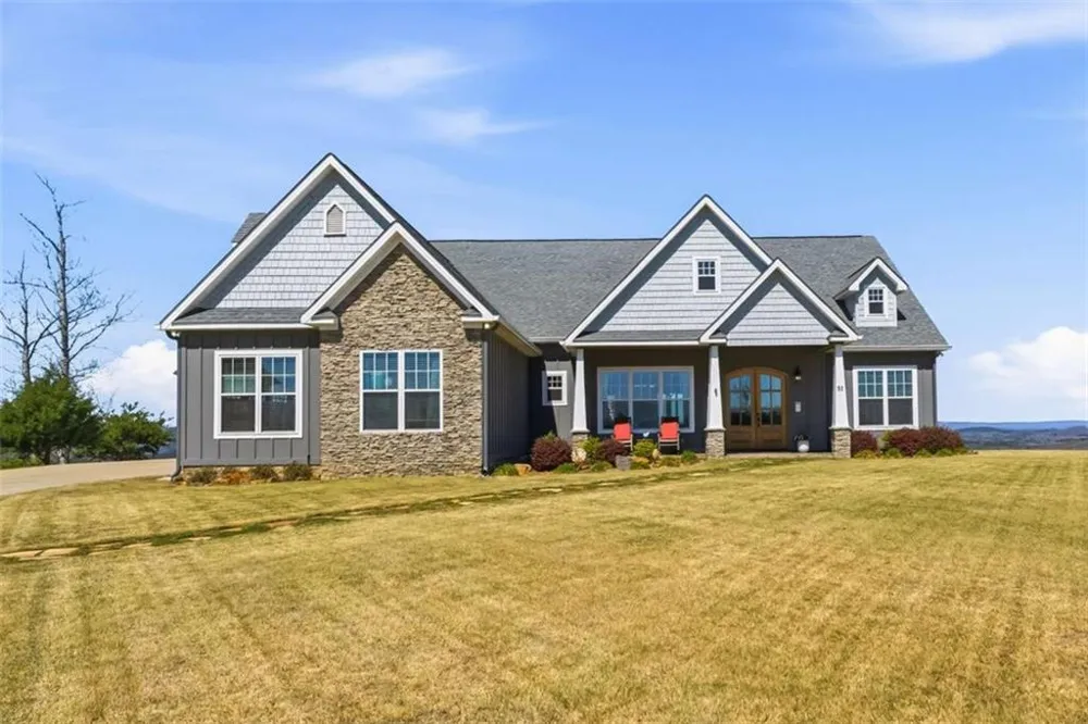 51 County Road 1024 Cedar Bluff, AL 35959
