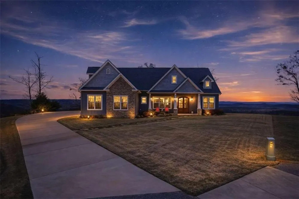 51 County Road 1024 Cedar Bluff, AL 35959