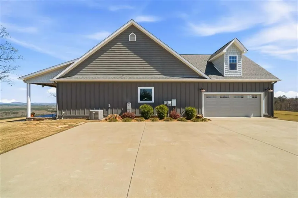 51 County Road 1024 Cedar Bluff, AL 35959