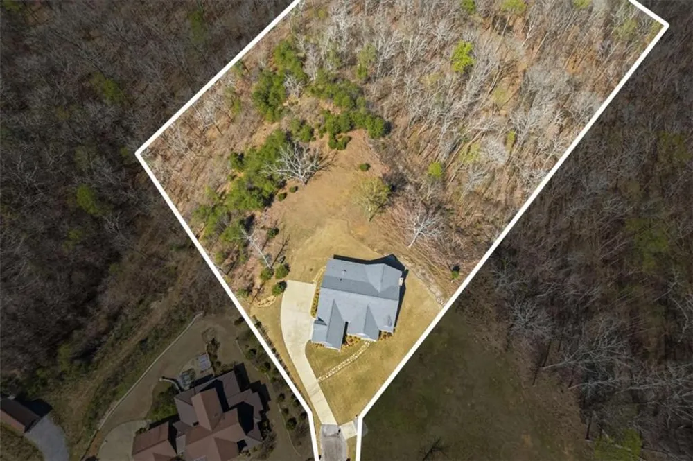 51 County Road 1024 Cedar Bluff, AL 35959