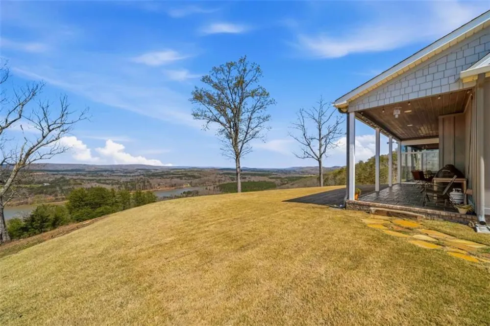 51 County Road 1024 Cedar Bluff, AL 35959