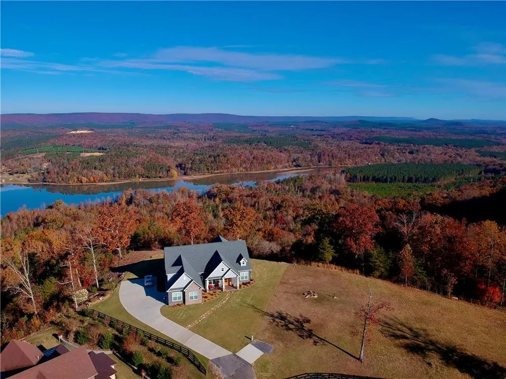 51 County Road 1024 Cedar Bluff, AL 35959
