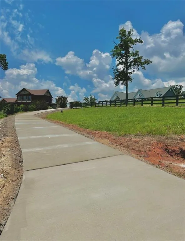 51 County Road 1024 Cedar Bluff, AL 35959
