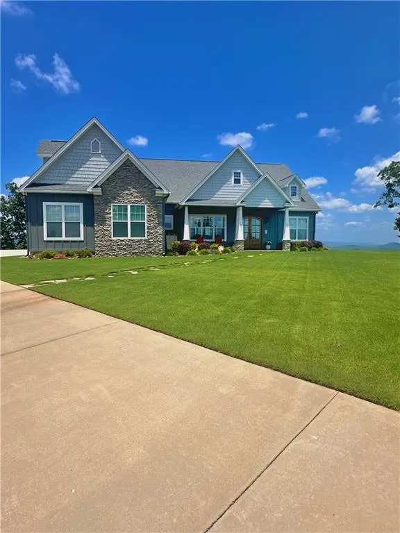 51 County Road 1024 Cedar Bluff, AL 35959