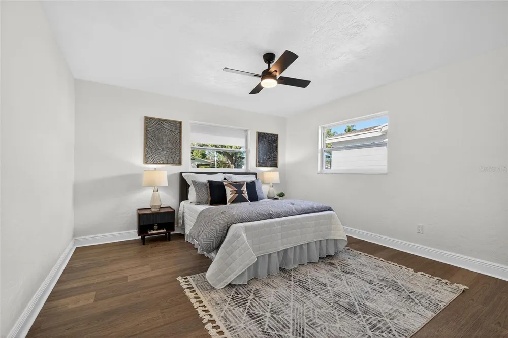 13690 87TH PLACE Seminole, FL 33776