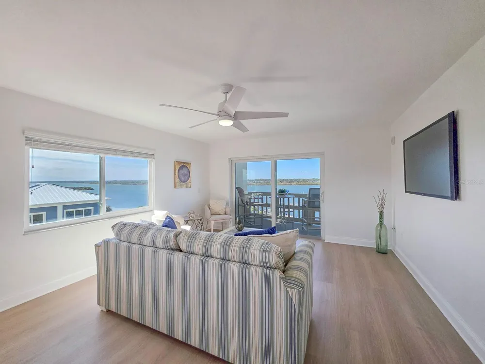 3606 S PENINSULA DRIVE #614 Port Orange, FL 32127