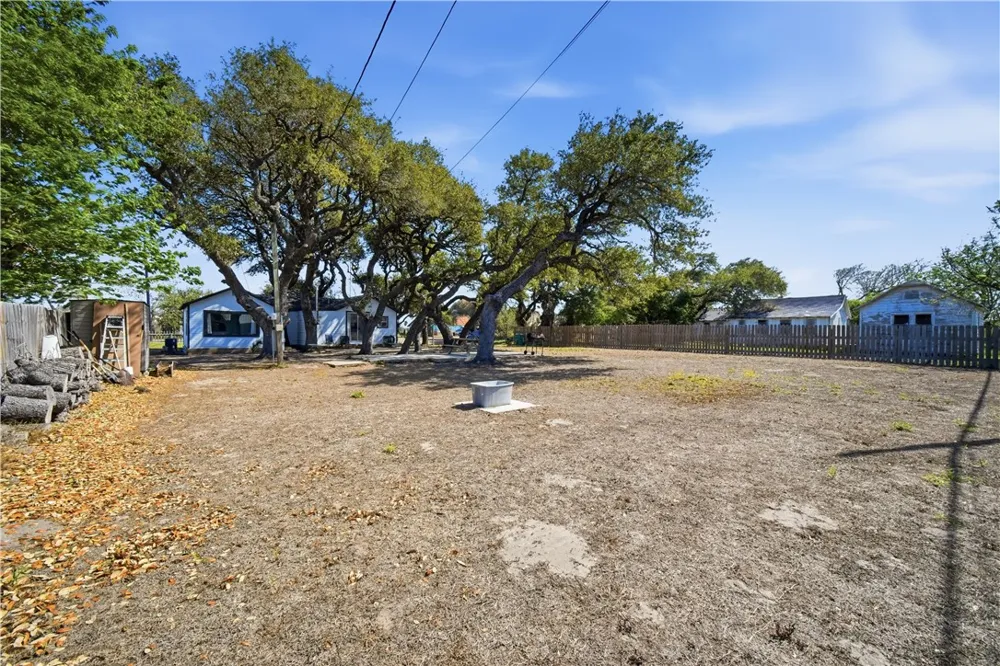 502 Commercial Street Aransas Pass, TX 78336