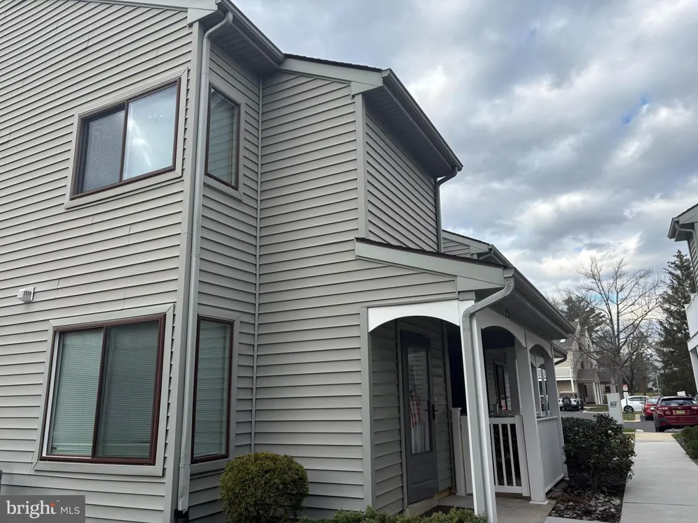 904 GREGORYS WAY Voorhees, NJ 08043