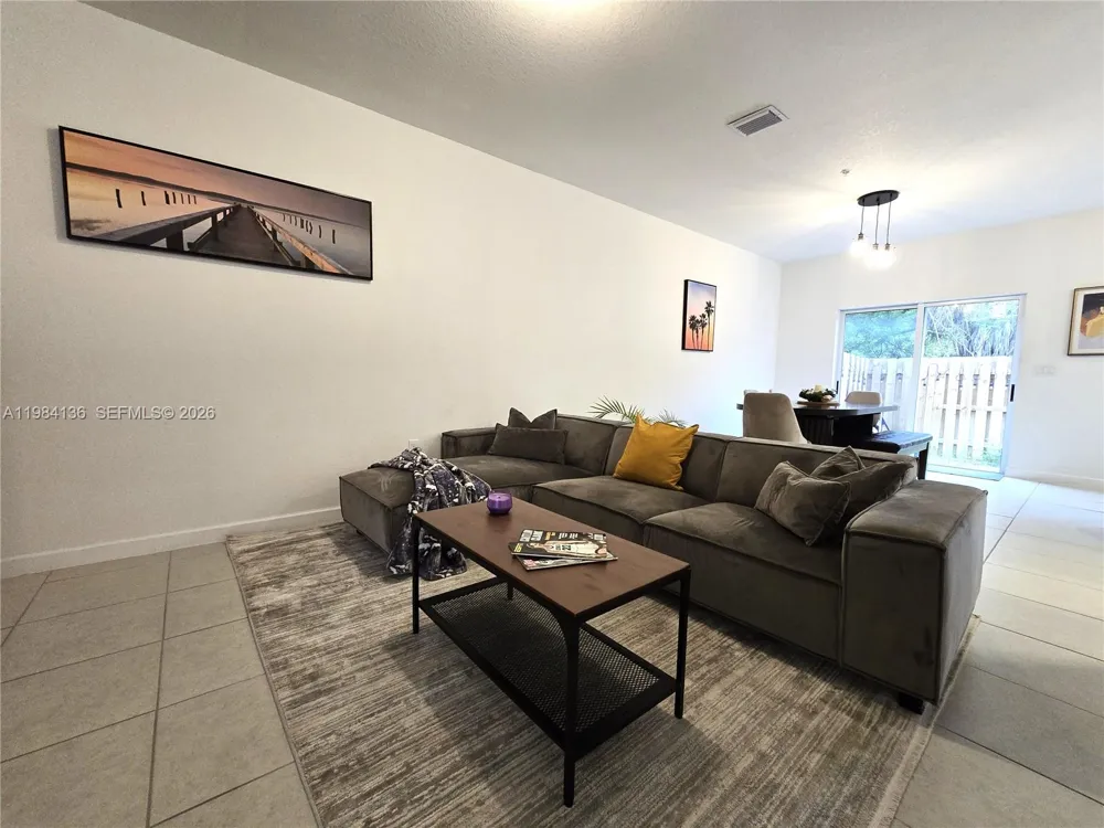 2761 NW 55th Way Lauderhill, FL 33313