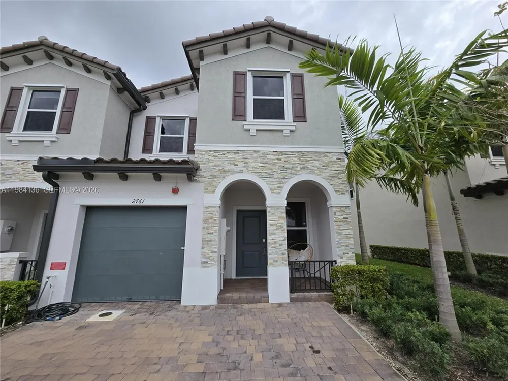 2761 NW 55th Way Lauderhill, FL 33313