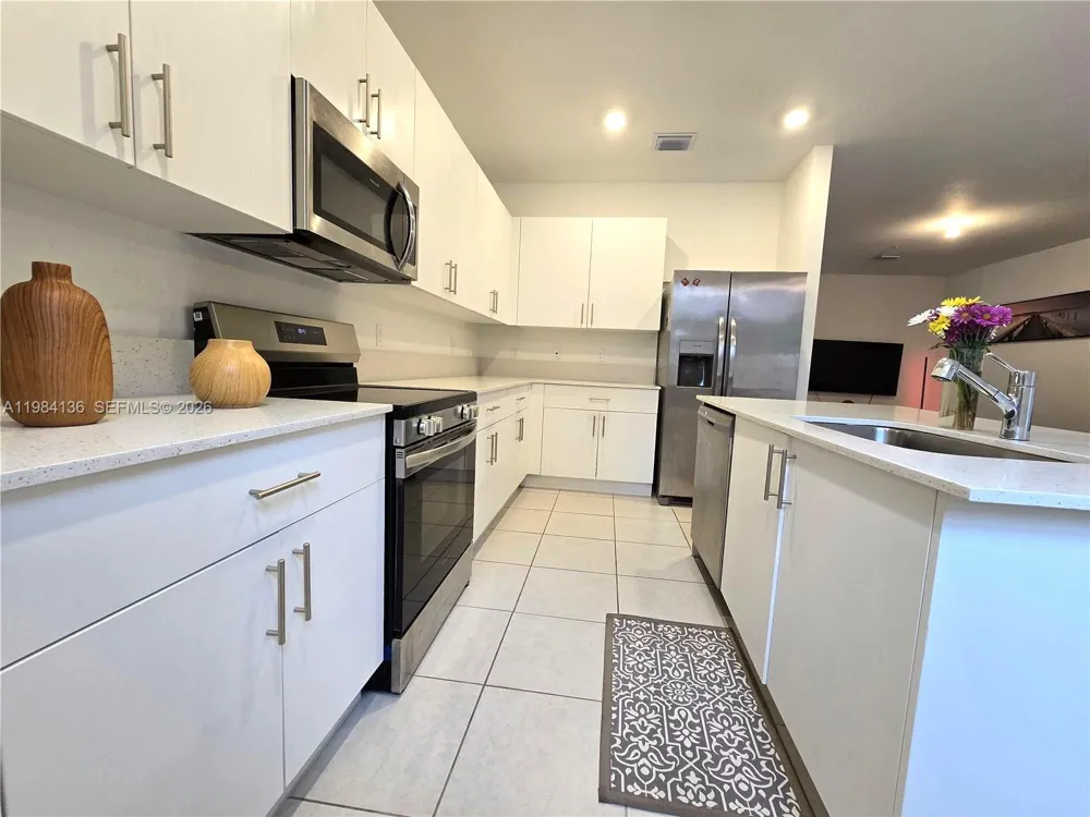 2761 NW 55th Way Lauderhill, FL 33313