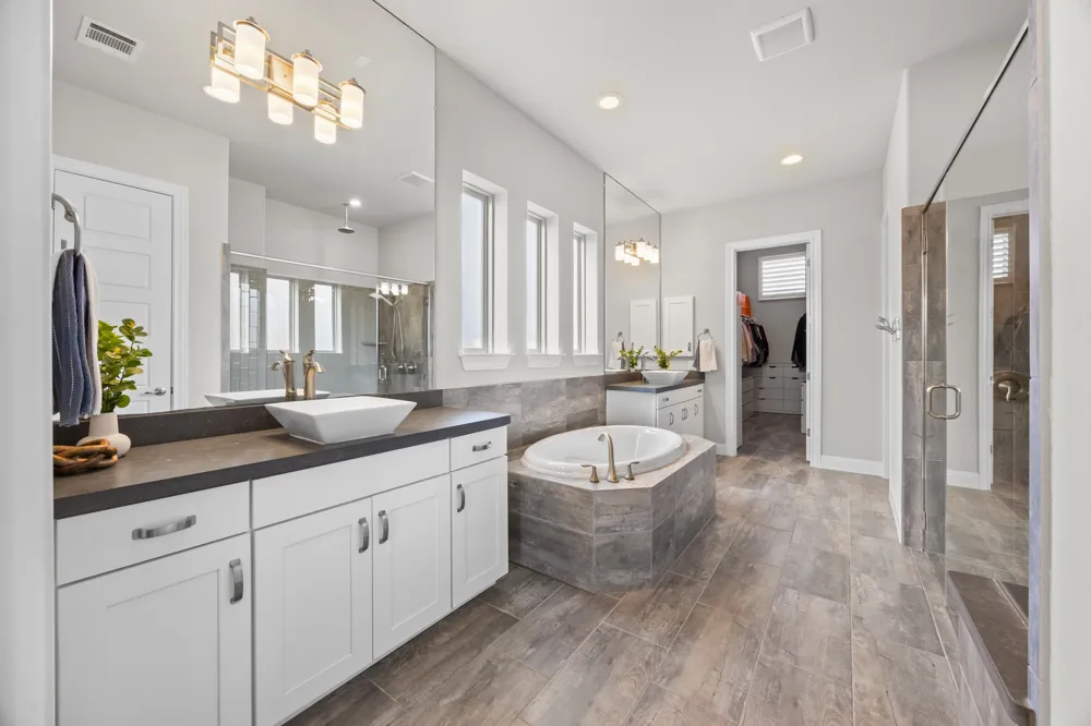 15705 Colinas Cove Bee Cave, TX 78738