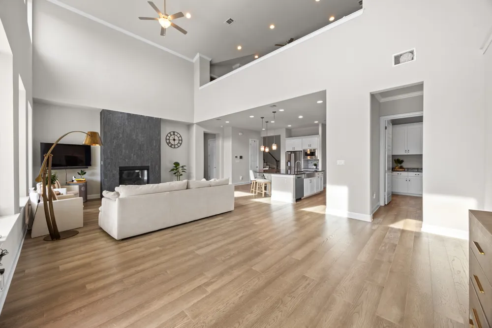 15705 Colinas Cove Bee Cave, TX 78738