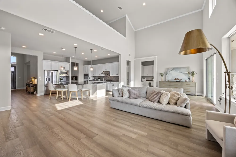 15705 Colinas Cove Bee Cave, TX 78738