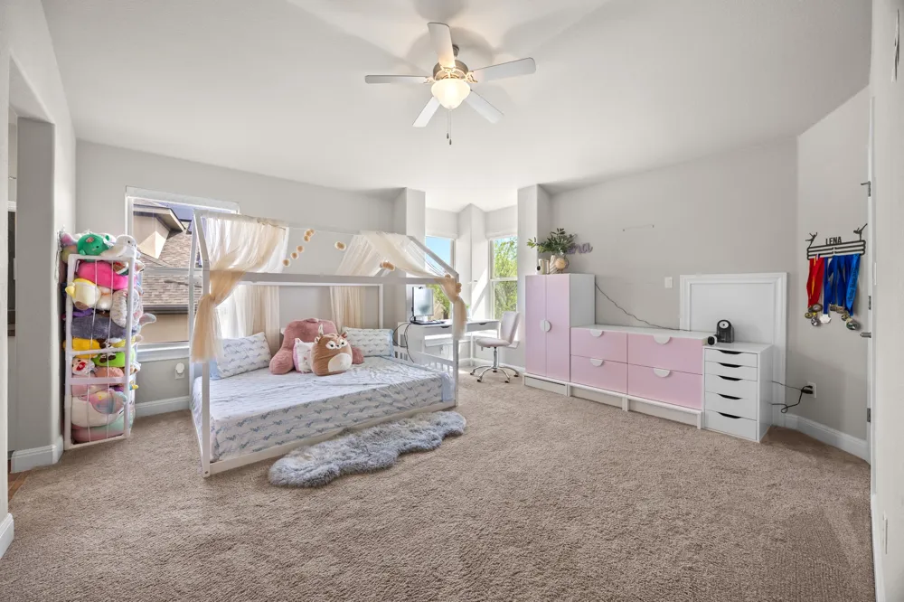 15705 Colinas Cove Bee Cave, TX 78738