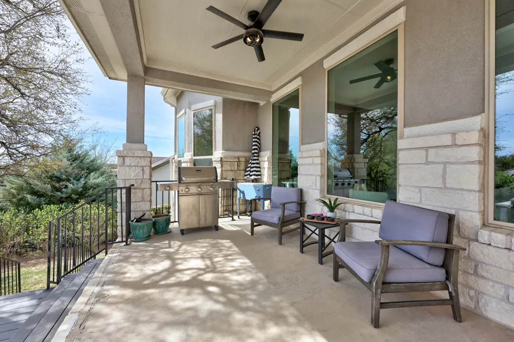 15705 Colinas Cove Bee Cave, TX 78738
