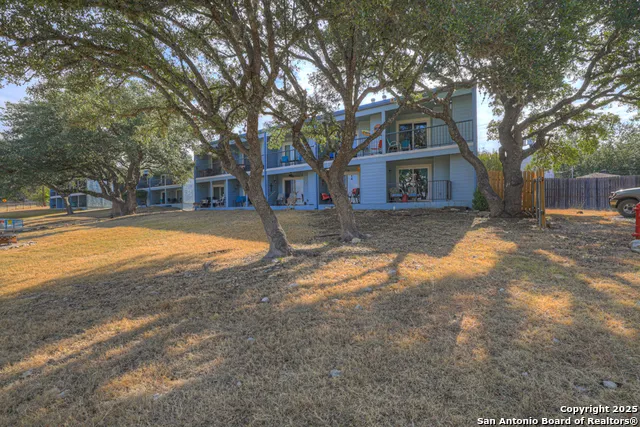 1603 Parkview #APT D1 Canyon Lake, TX 78133