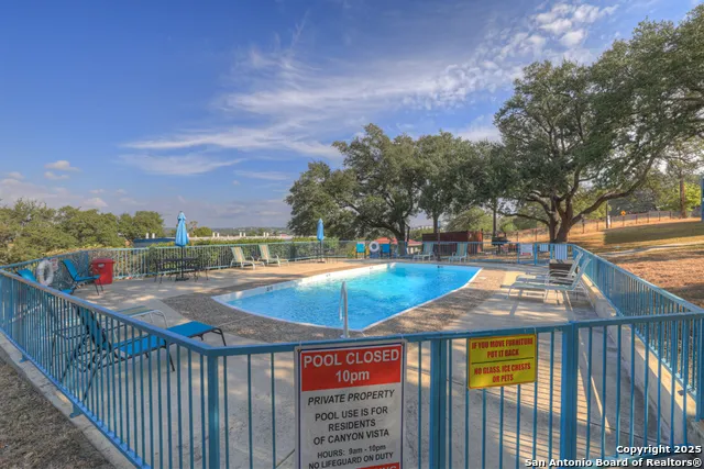 1603 Parkview #APT D1 Canyon Lake, TX 78133