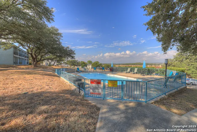 1603 Parkview #APT D1 Canyon Lake, TX 78133