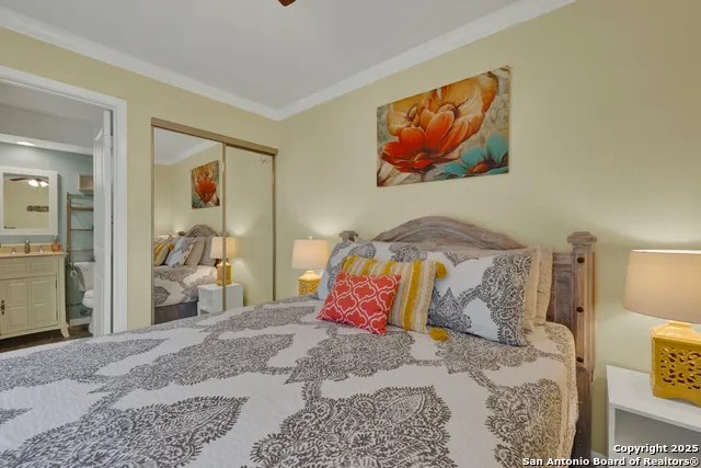1603 Parkview #APT D1 Canyon Lake, TX 78133