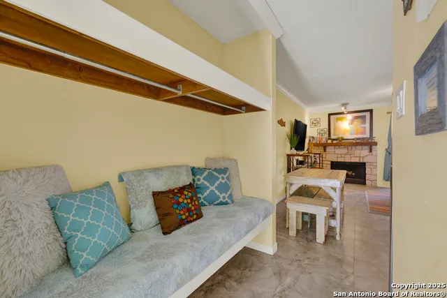1603 Parkview #APT D1 Canyon Lake, TX 78133