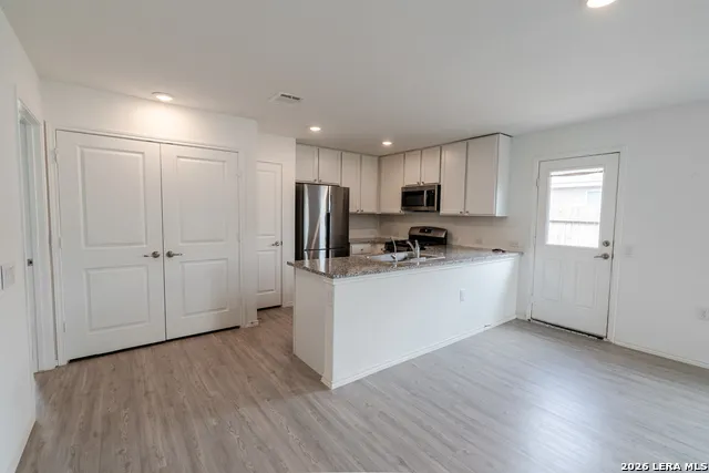 4111 Imogene Ivy San Antonio, TX 78211