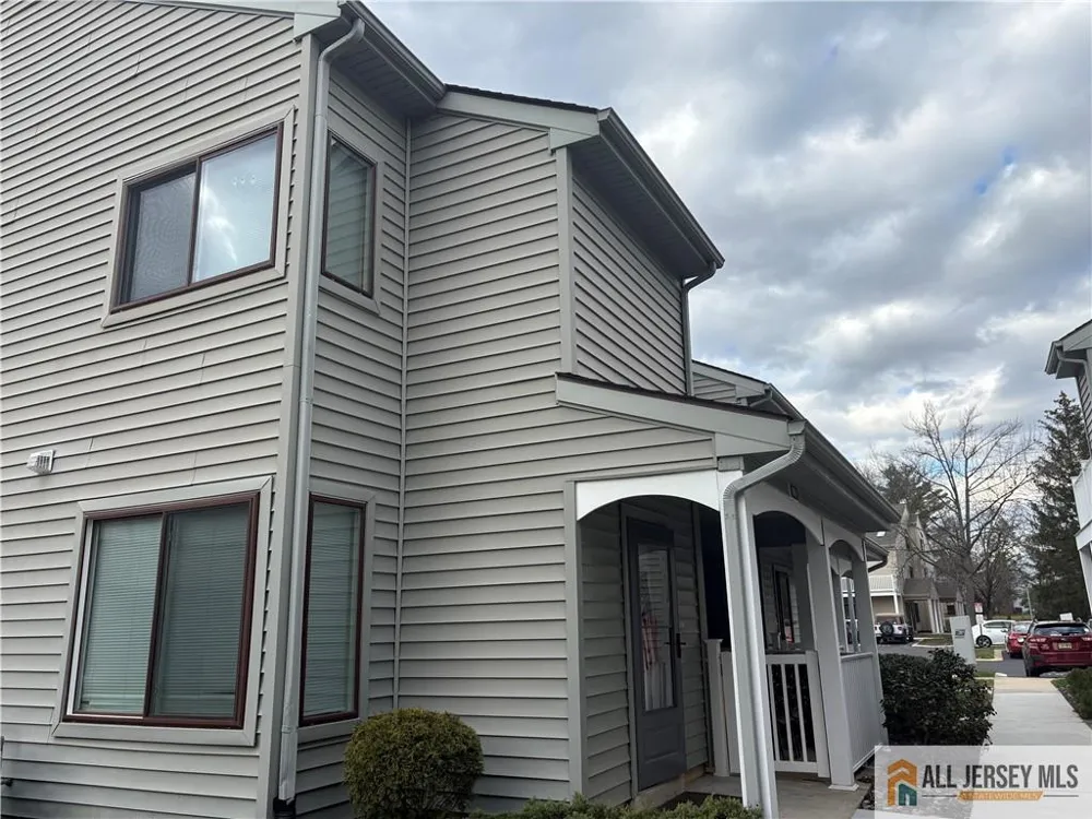 904 Gregorys Way #904 Voorhees, NJ 08043