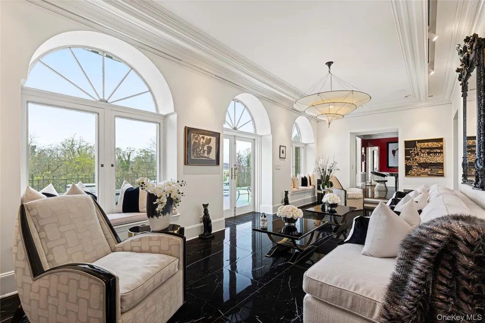2 Fargo Lane Irvington, NY 10533
