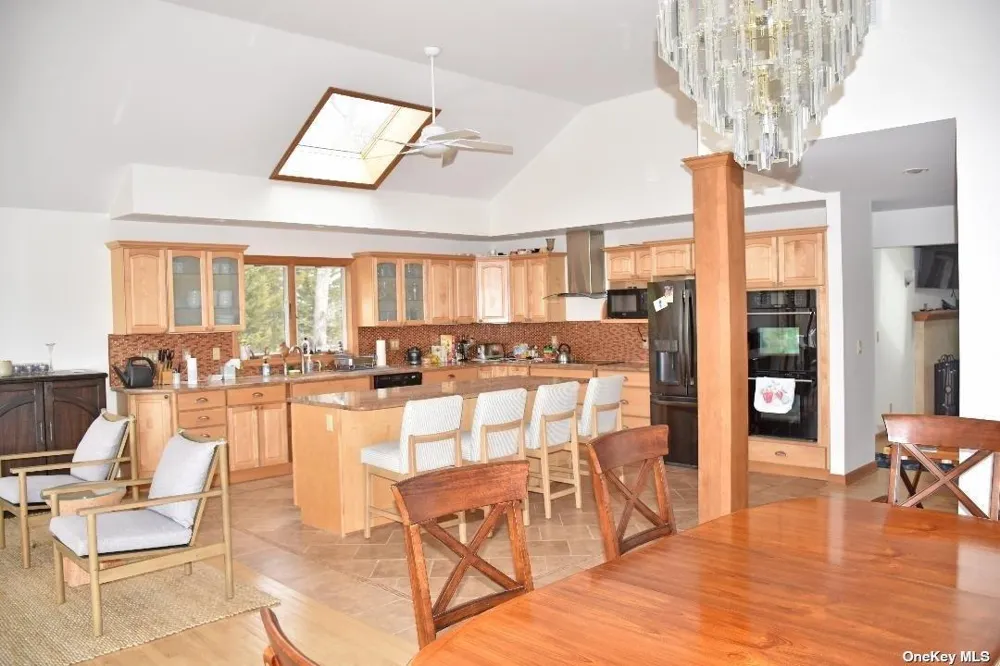 49 Old Main Road Quogue, NY 11959