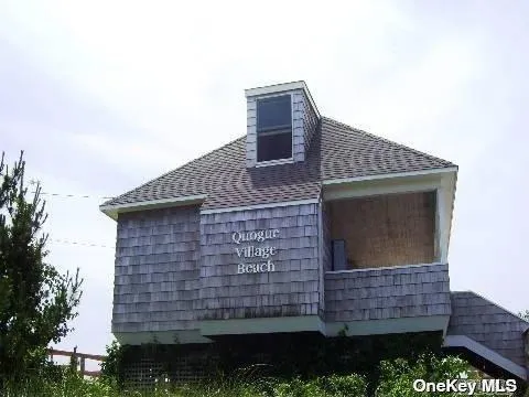 49 Old Main Road Quogue, NY 11959