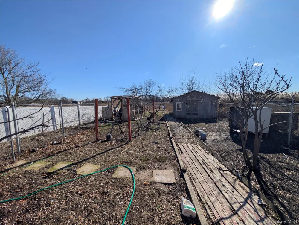 127 Johns Neck Road Shirley, NY 11967
