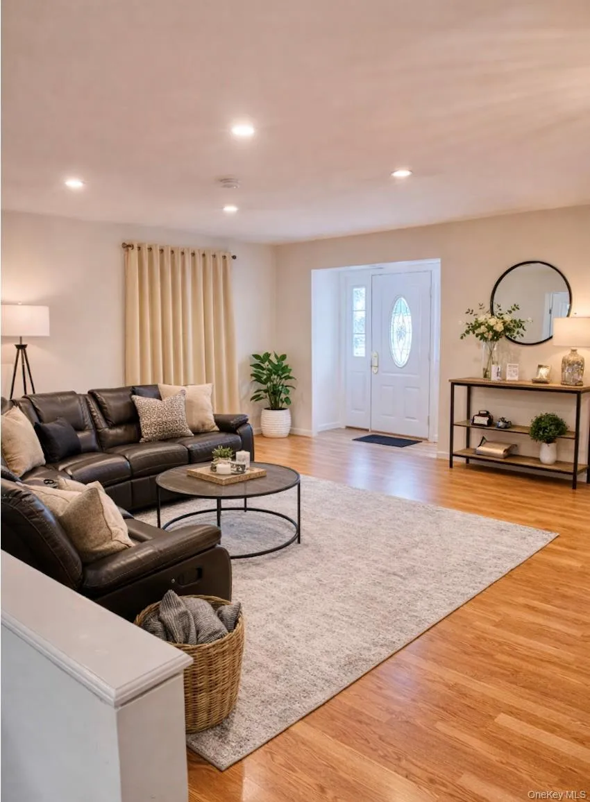 56 Wylde Road Mount Sinai, NY 11766