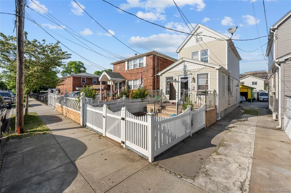 115-15 127 STREET Richmond Hill S., NY 11420