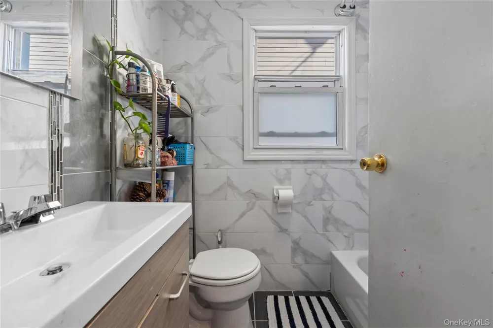 115-15 127 STREET Richmond Hill S., NY 11420