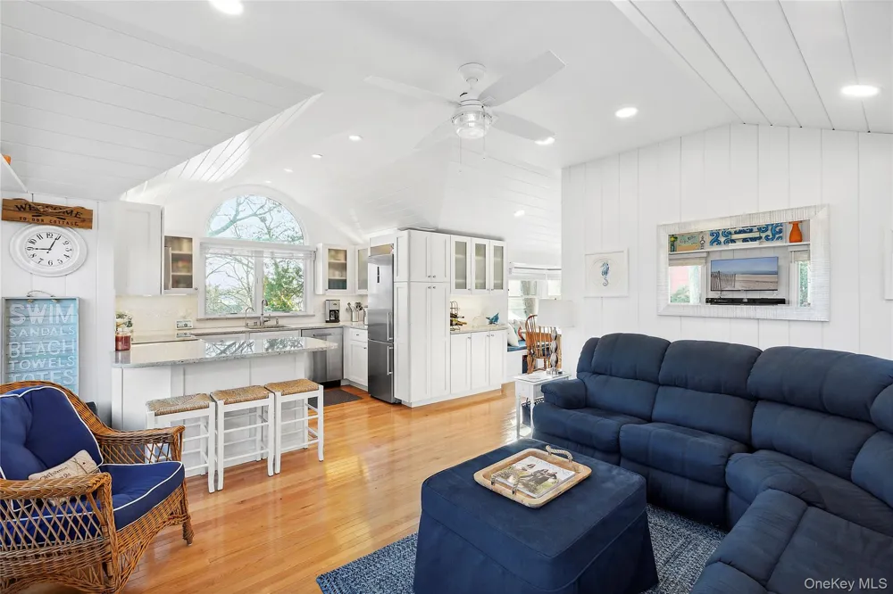 67 North Road #A Hampton Bays, NY 11946