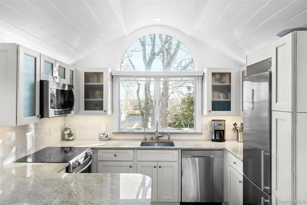67 North Road #A Hampton Bays, NY 11946