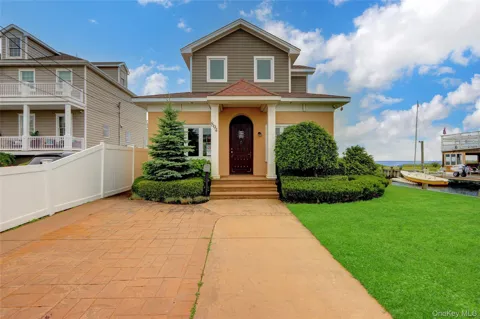 894 Bay 9th Street