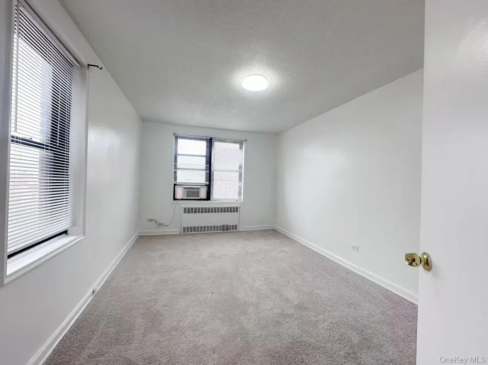 150-11 72nd Road #6F Flushing, NY 11367