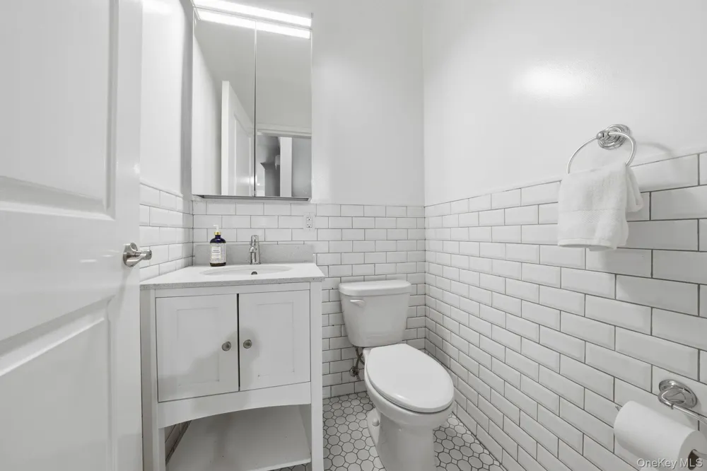 236 W 112th Street #1 New York (Manhattan), NY 10026