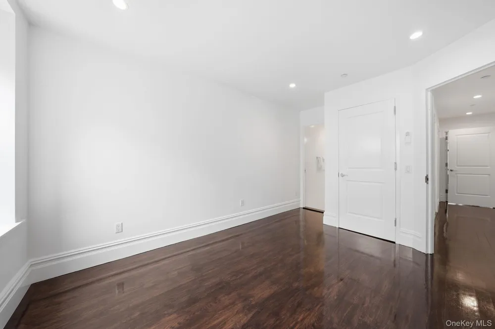 236 W 112th Street #1 New York (Manhattan), NY 10026