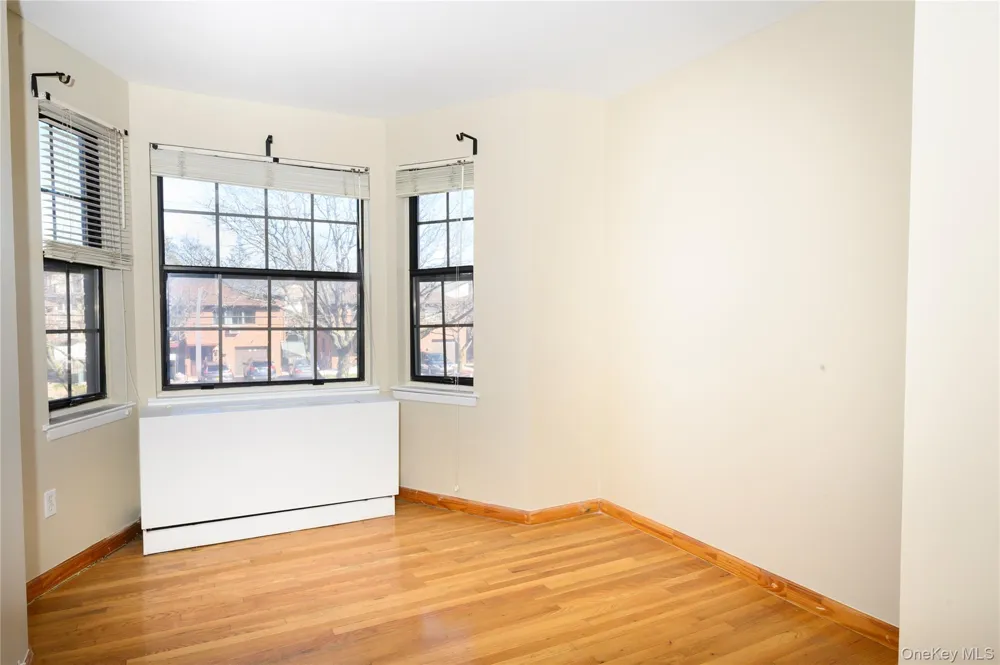 7124 164th Street #2FL Fresh Meadows, NY 11365