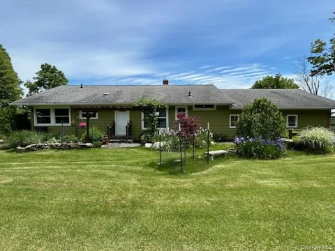 329 Mountain Road