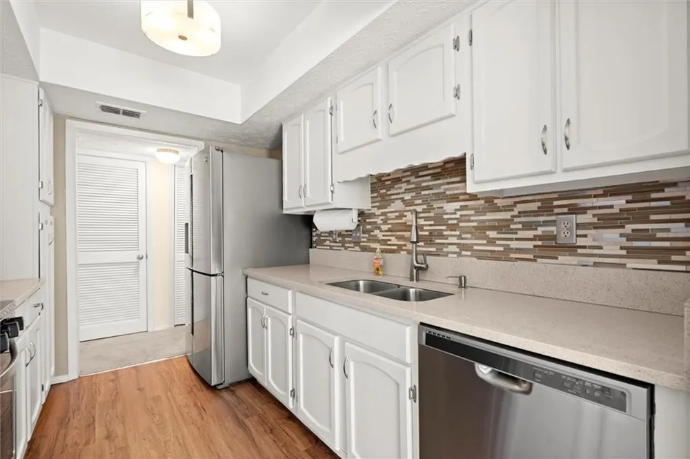 3209 Canyon Point Circle Roswell, GA 30076