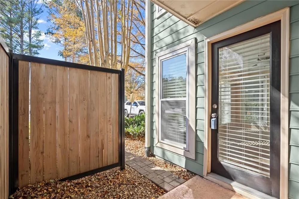 3209 Canyon Point Circle Roswell, GA 30076