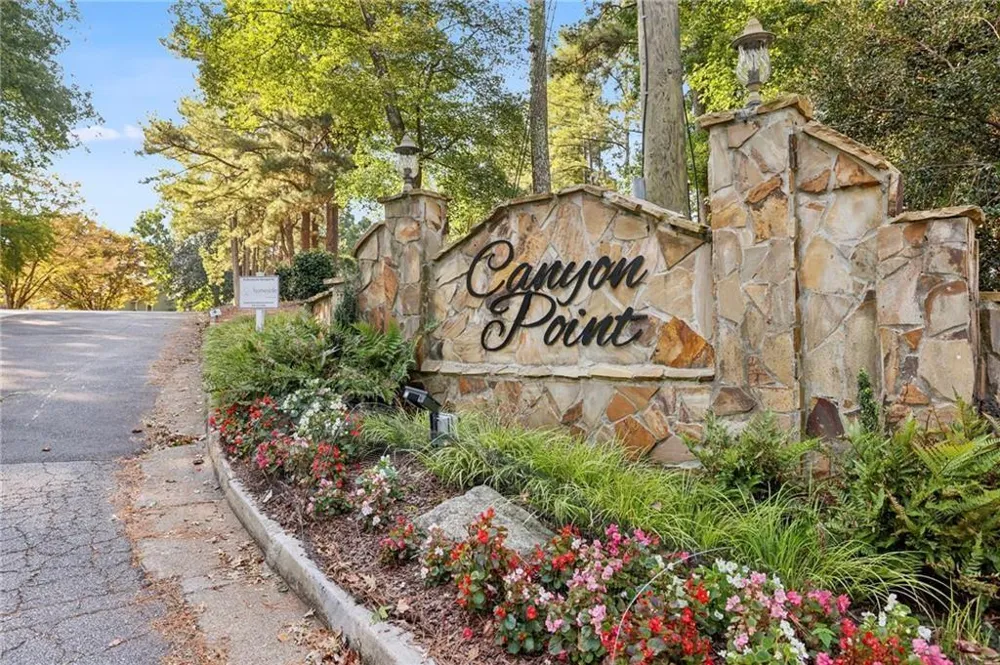 3209 Canyon Point Circle Roswell, GA 30076
