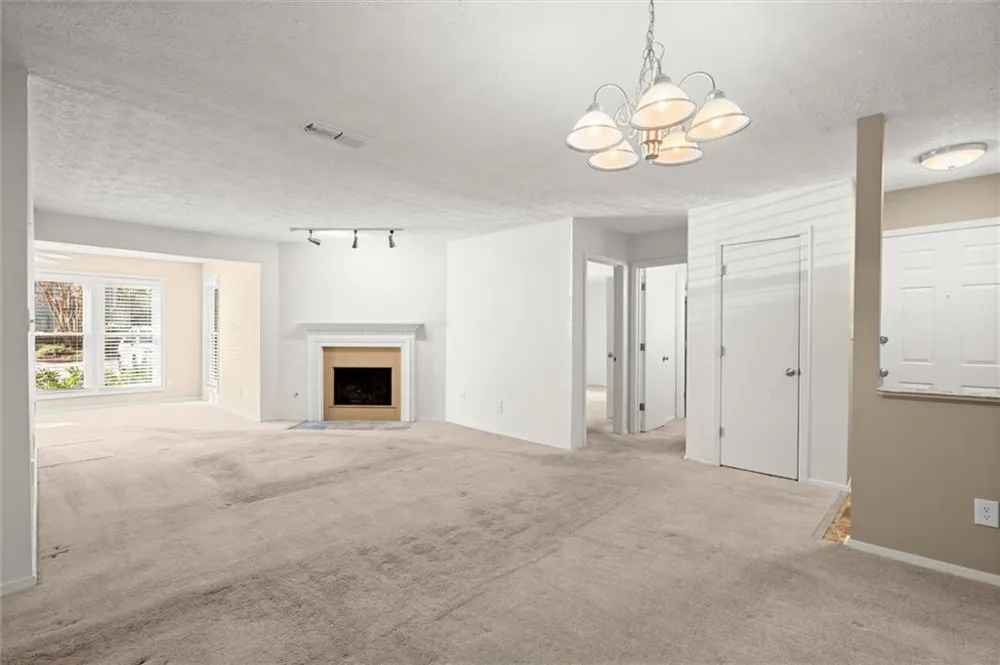 3209 Canyon Point Circle Roswell, GA 30076