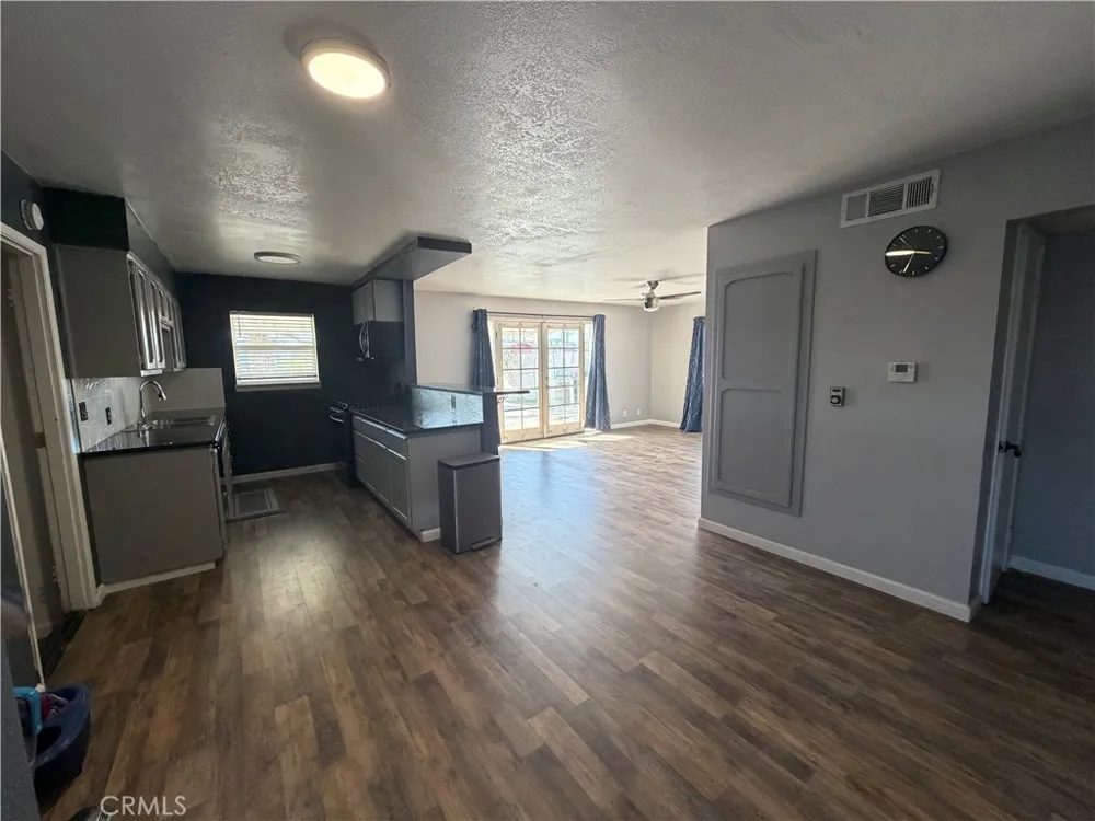 313 Lenore Ridgecrest, CA 93555