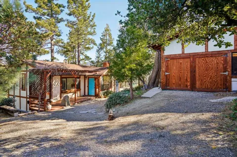 52440 Double View Drive
