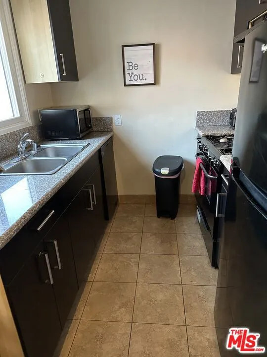 137 Rexford #2 Beverly Hills, CA 90212