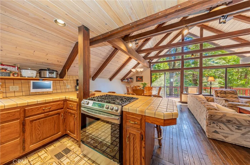1163 Silver Tip Fish Camp, CA 93623